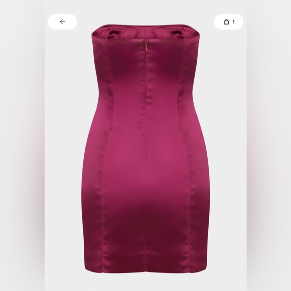 Red dress - Picture 2 of 5